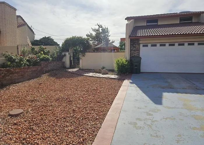 Cliff Views - Hot Tub - Sups - Boat Parking - Sleeps 16 Page
