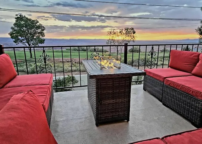 Cliff Views - Hot Tub - Sups - Boat Parking - Sleeps 16 *